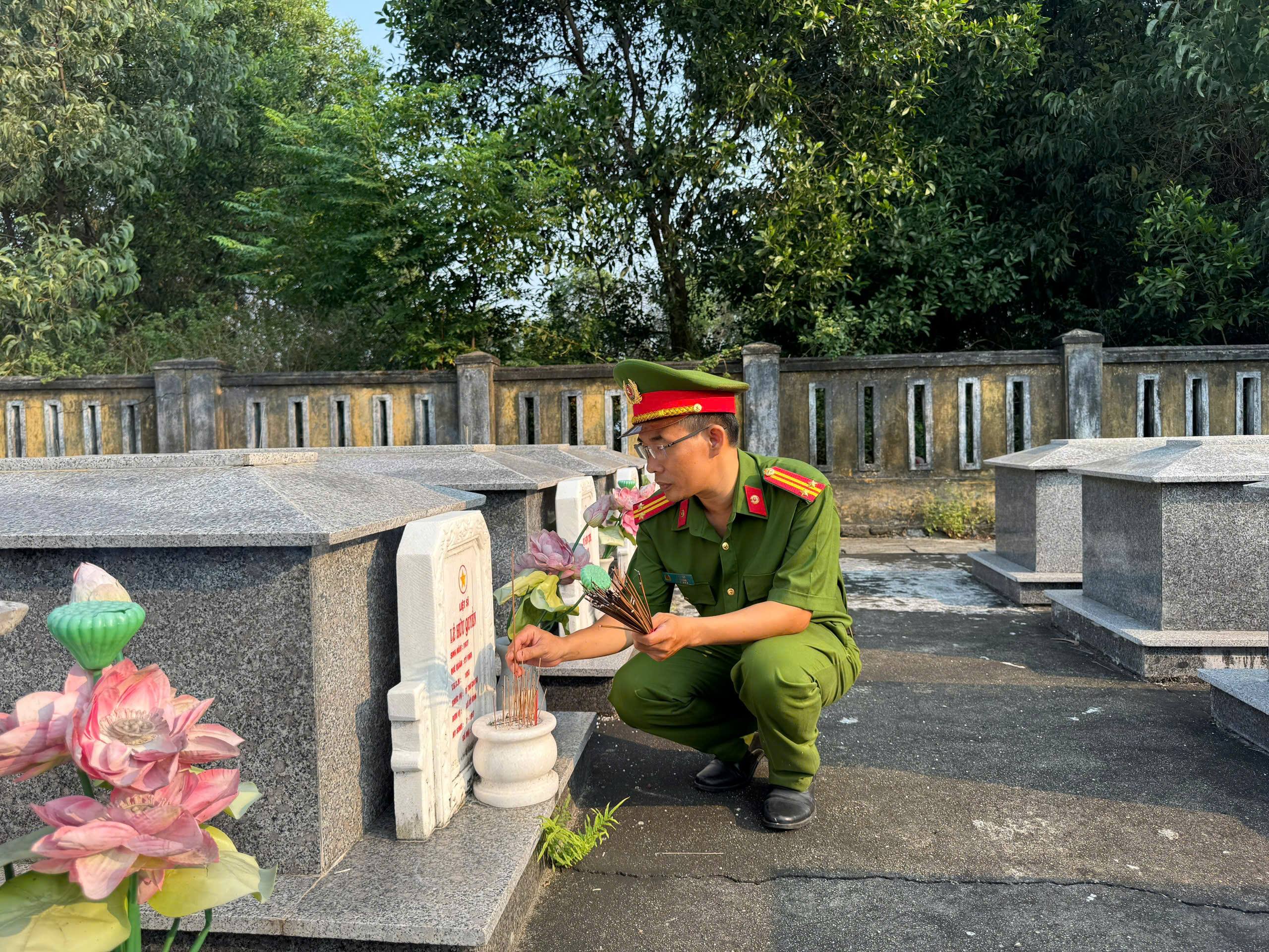anh tin bai